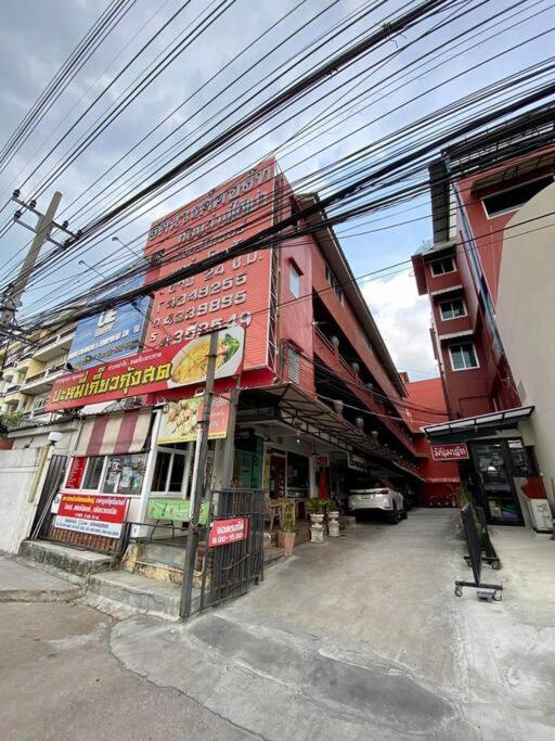 Appartamento Ratanawong Place 801
